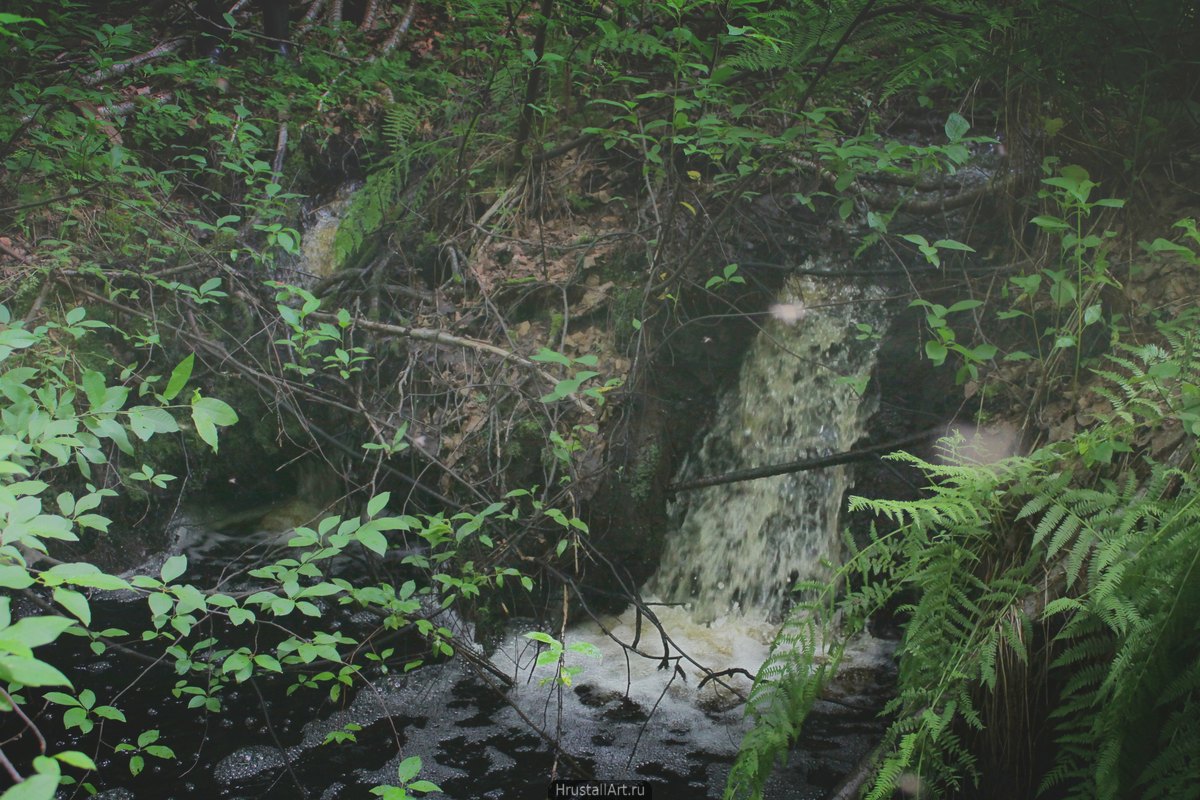 Фотография, водопад на лестном ручье. Дымка, весна, Карелия.